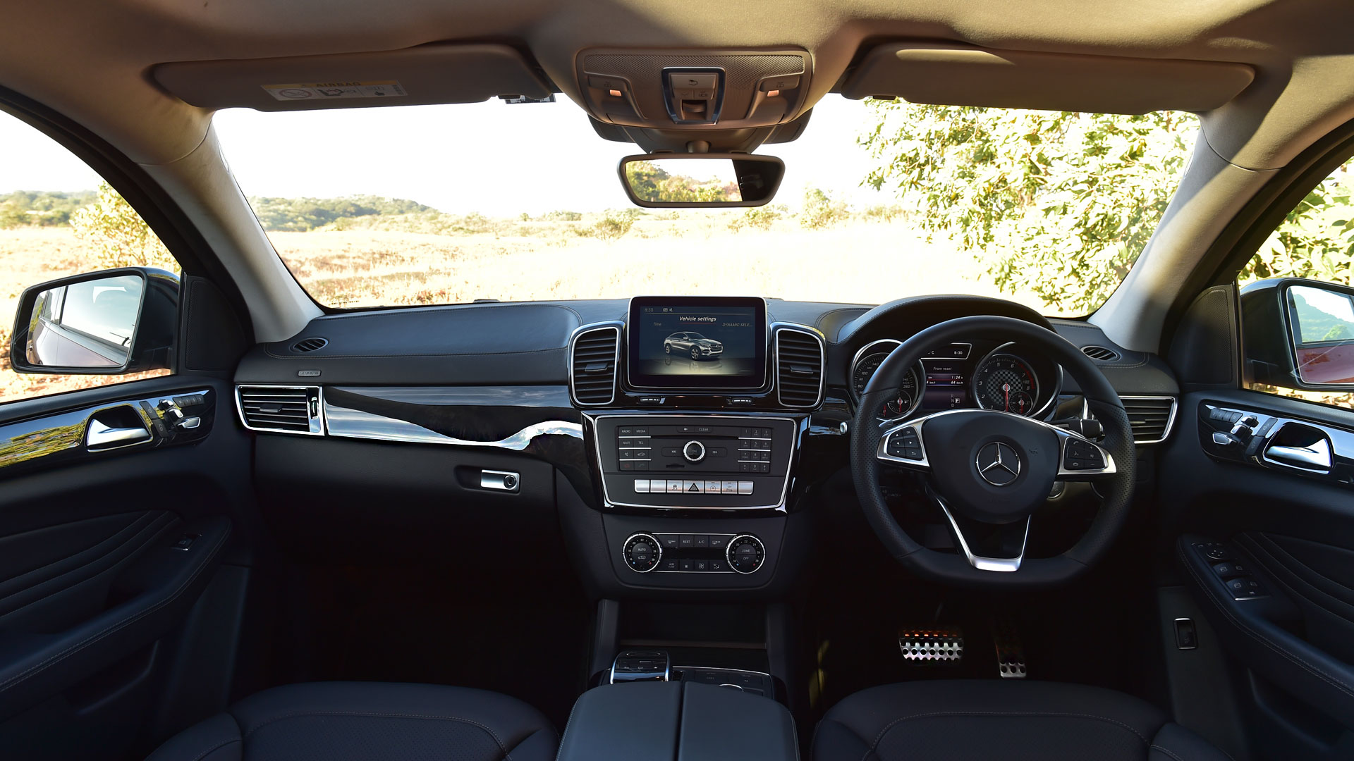 Mercedes Benz GLE 2016 450 AMG Coupe Interior