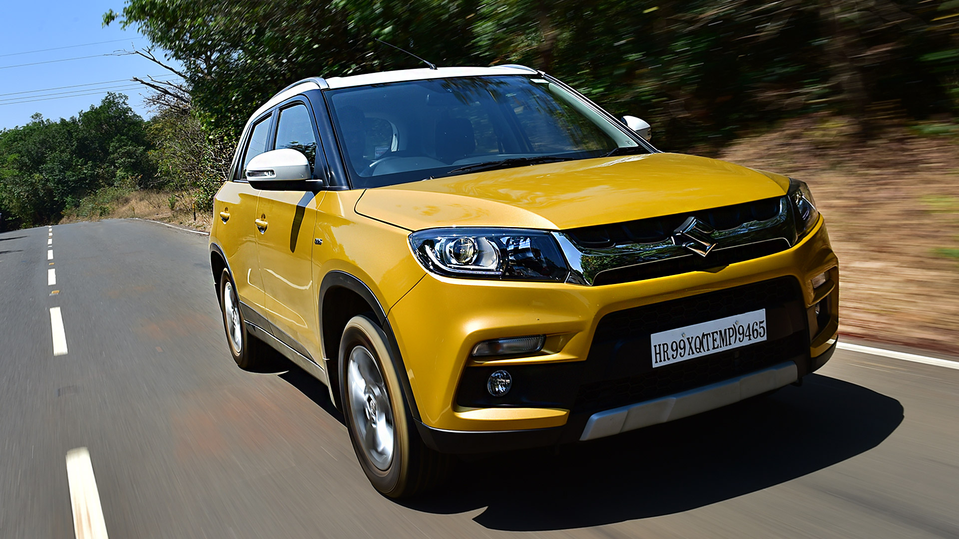 Maruti Suzuki Vitara Brezza 2016 ZDi Exterior Car Photos - Overdrive