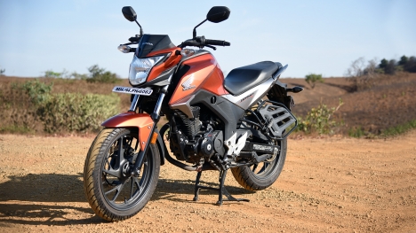 Honda Cb Hornet 160r 16 Cbs Price Mileage Reviews Specification Gallery Overdrive