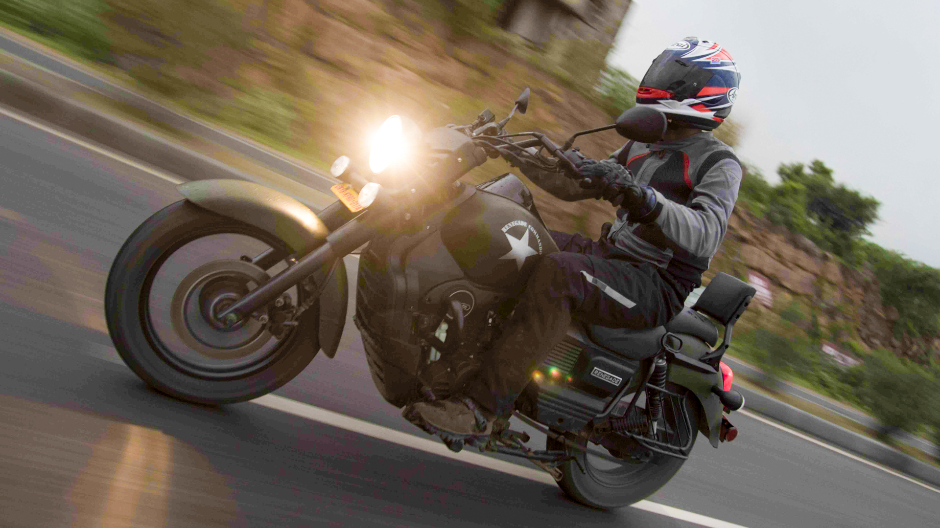 UM Motorcycles Renegade 2016 Commando