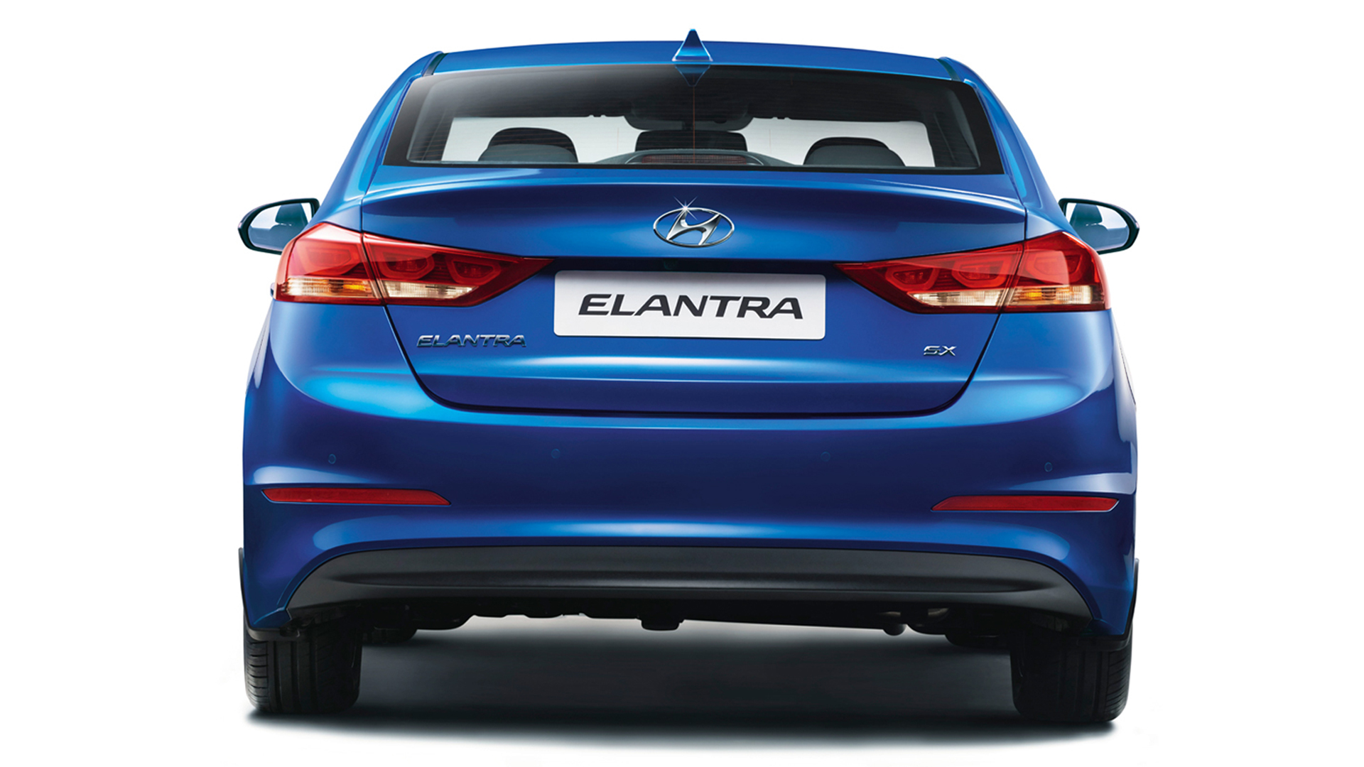 Hyundai Elantra 2016 1.6 Diesel S Exterior