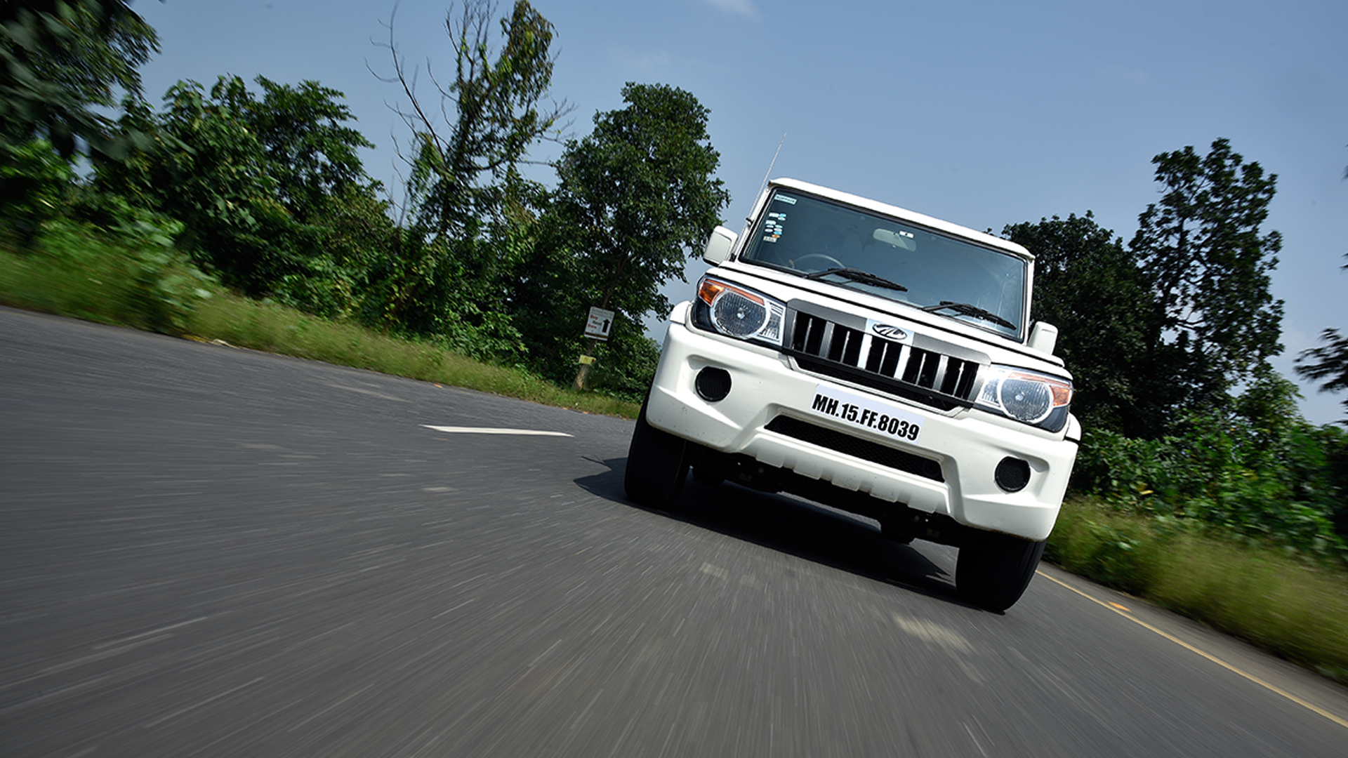 Mahindra Bolero 2020 - Price in India, Mileage, Reviews, Colours,  Specification, Images - Overdrive