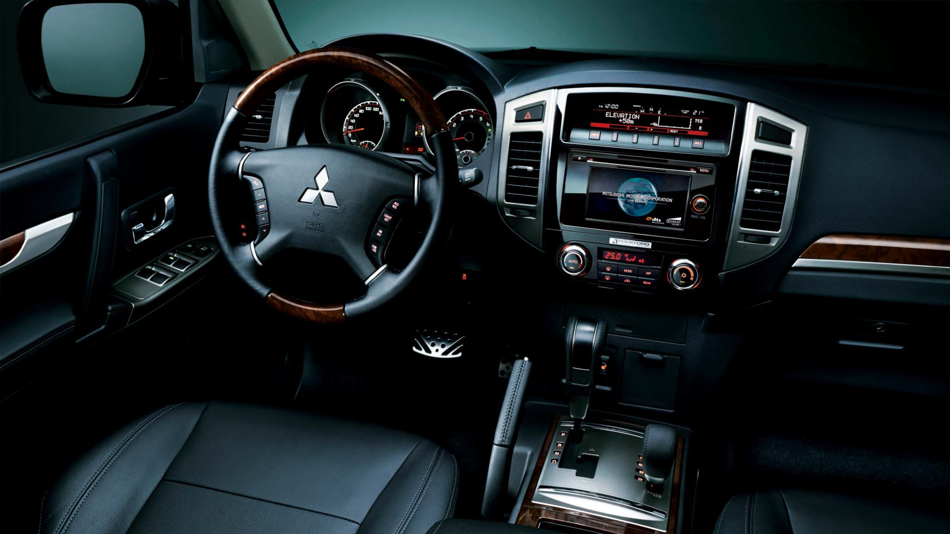 Mitsubishi Montero 2016 - Price in India, Mileage, Reviews, Colours,  Specification, Images - Overdrive