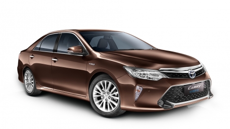 Toyota Camry 2017 Hybrid - Price, Mileage, Reviews, Specification ...