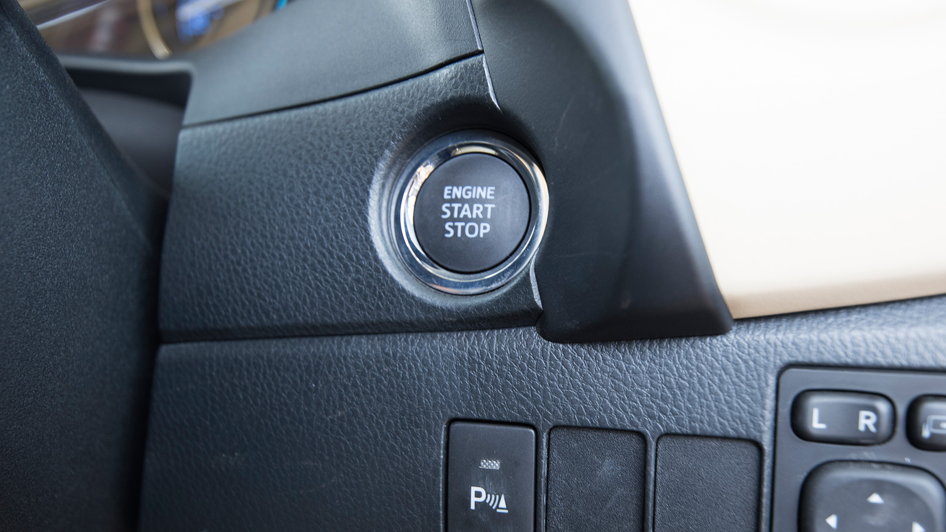 Toyota Corolla Altis 2017 VL (CVT) Interior