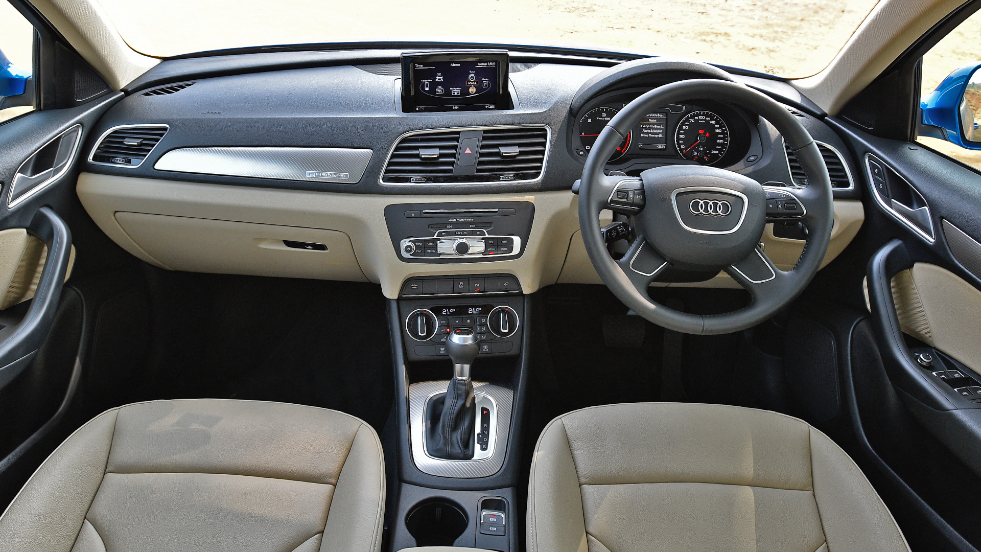 Audi Q3 2017 35 TDI quattro Premium Plus Interior
