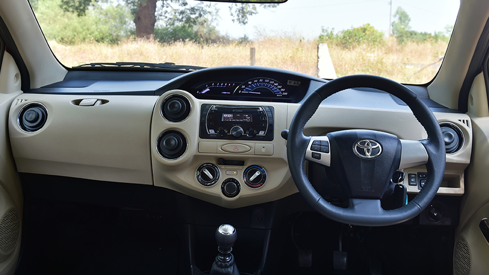 Toyota Platinum Etios 2016 Vxd Interior Car Photos Overdrive