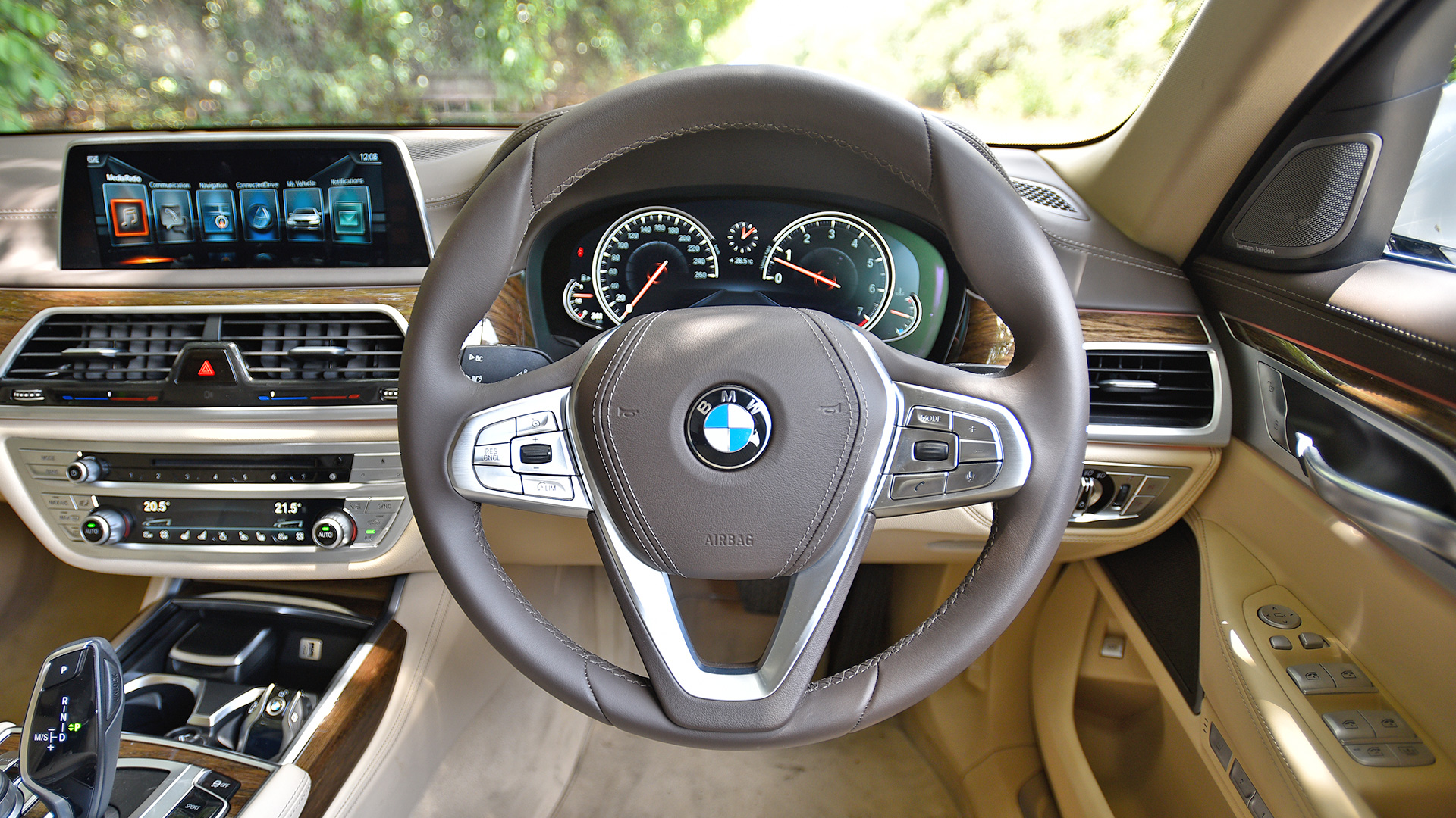 BMW 7 series 2017 740Li DPE Signature Interior