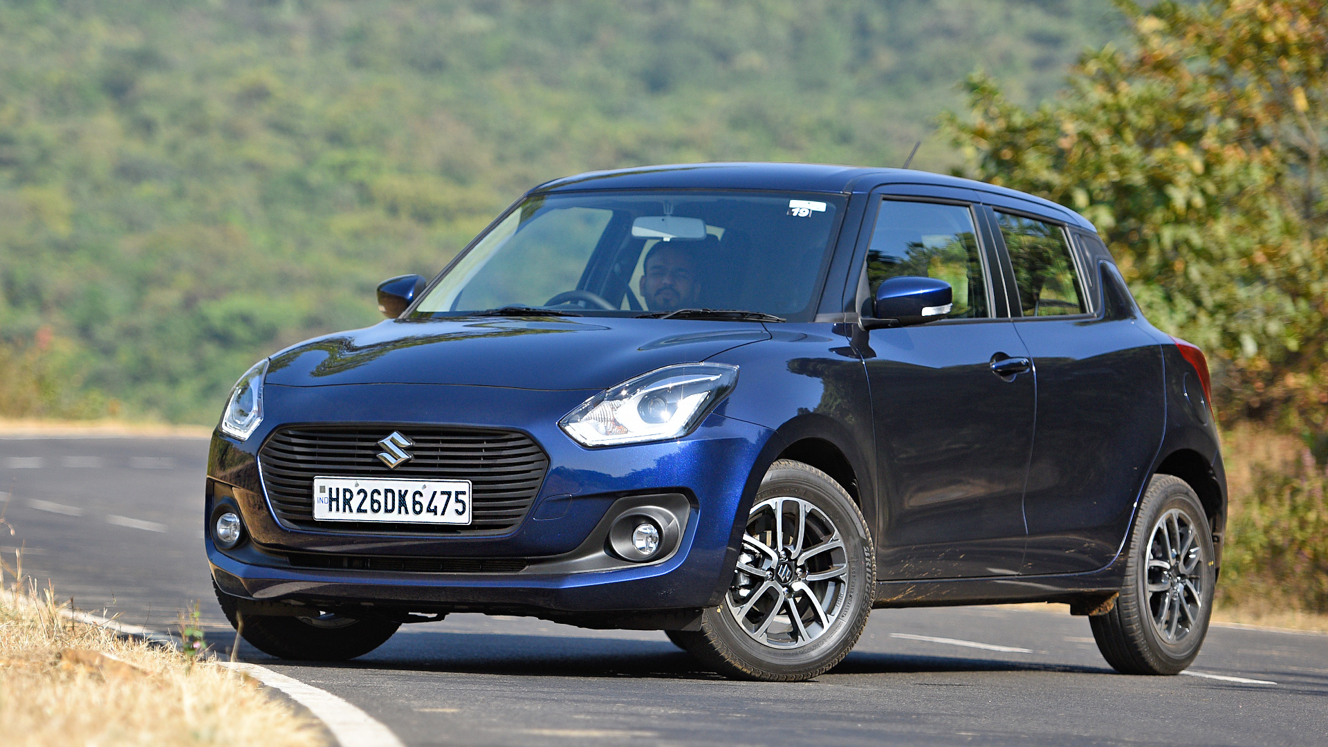 Maruti Suzuki Swift 2021 - Price in India, Mileage, Reviews, Colours,  Specification, Images - Overdrive