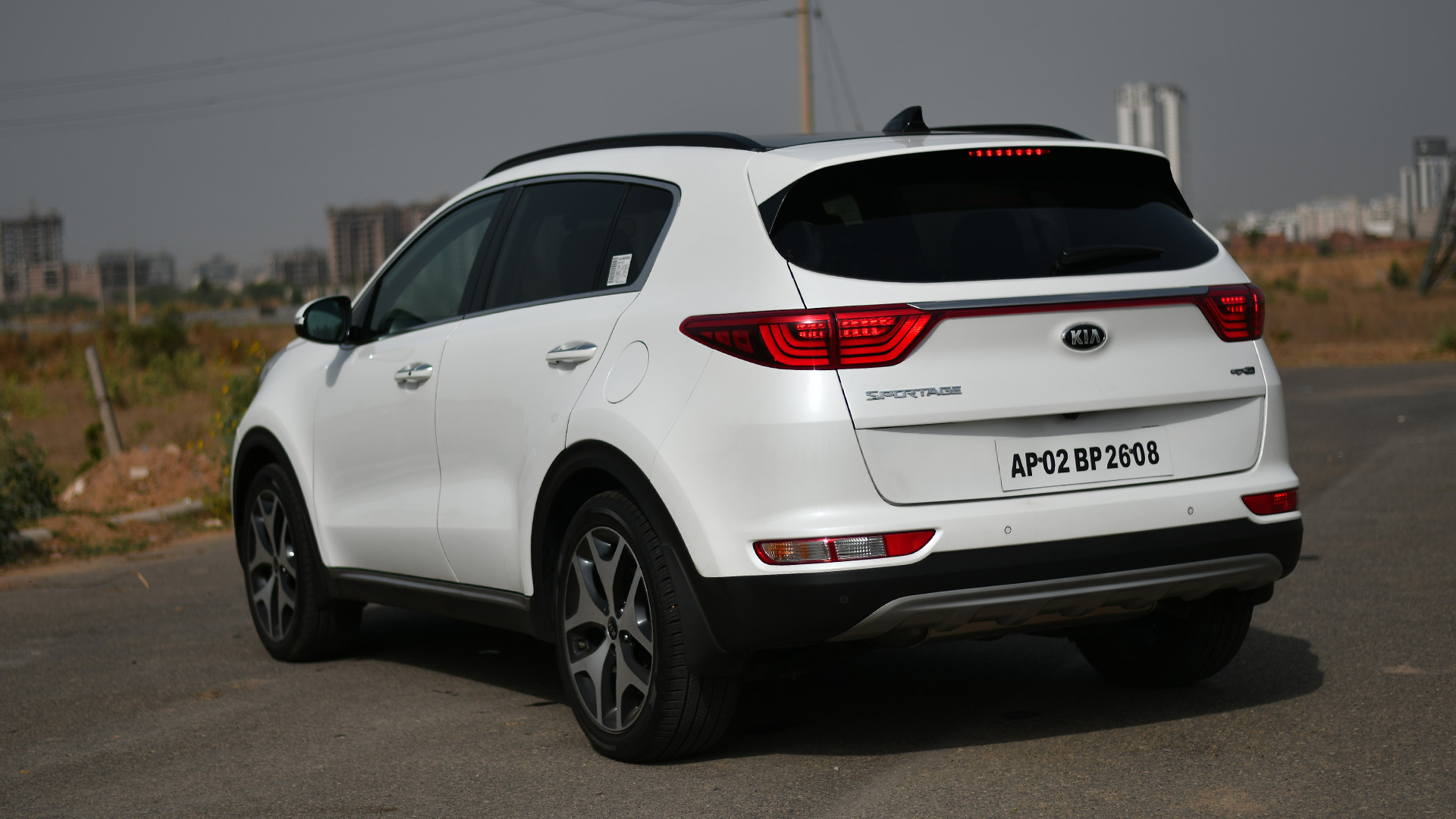 Kia Sportage 2018 - Price in India, Mileage, Reviews, Colours,  Specification, Images - Overdrive