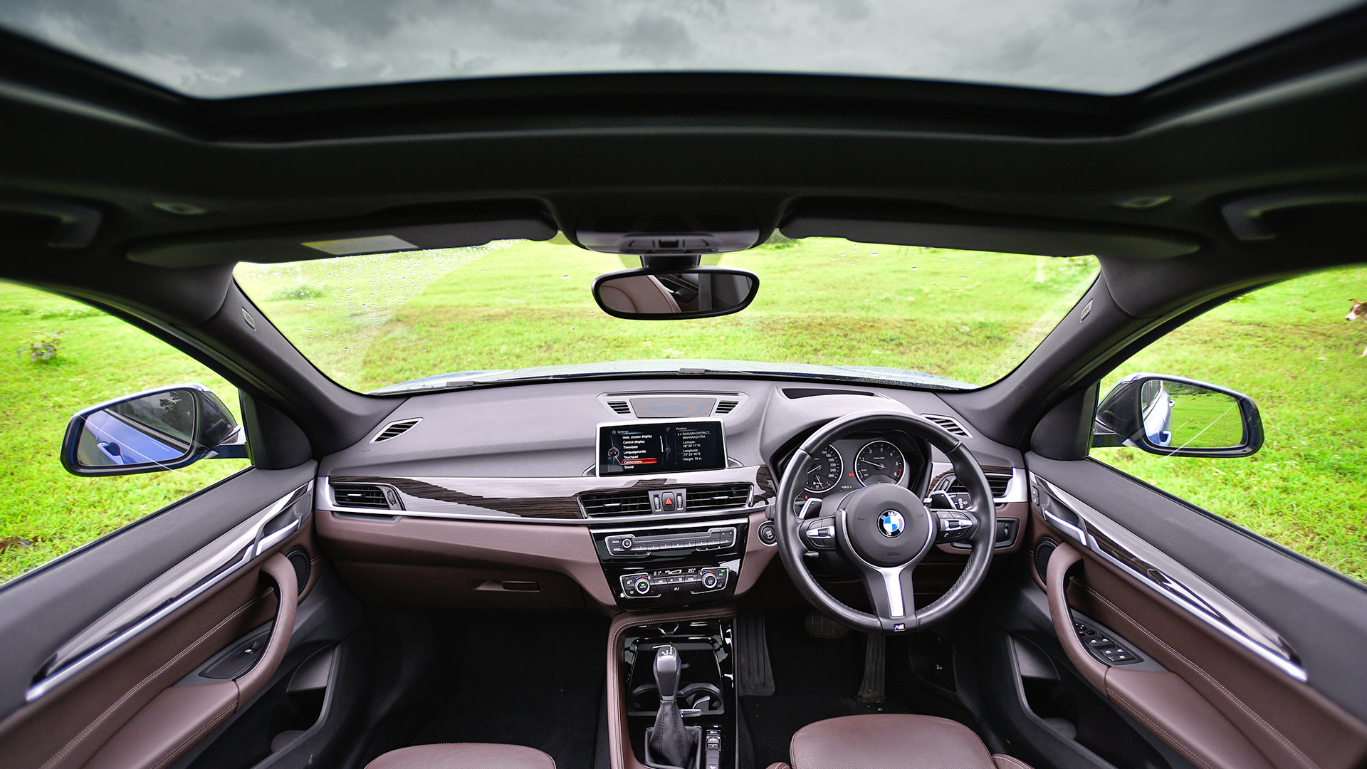 Bmw X1 2018 Xdrive 20d M Sport Interior Car Photos Overdrive