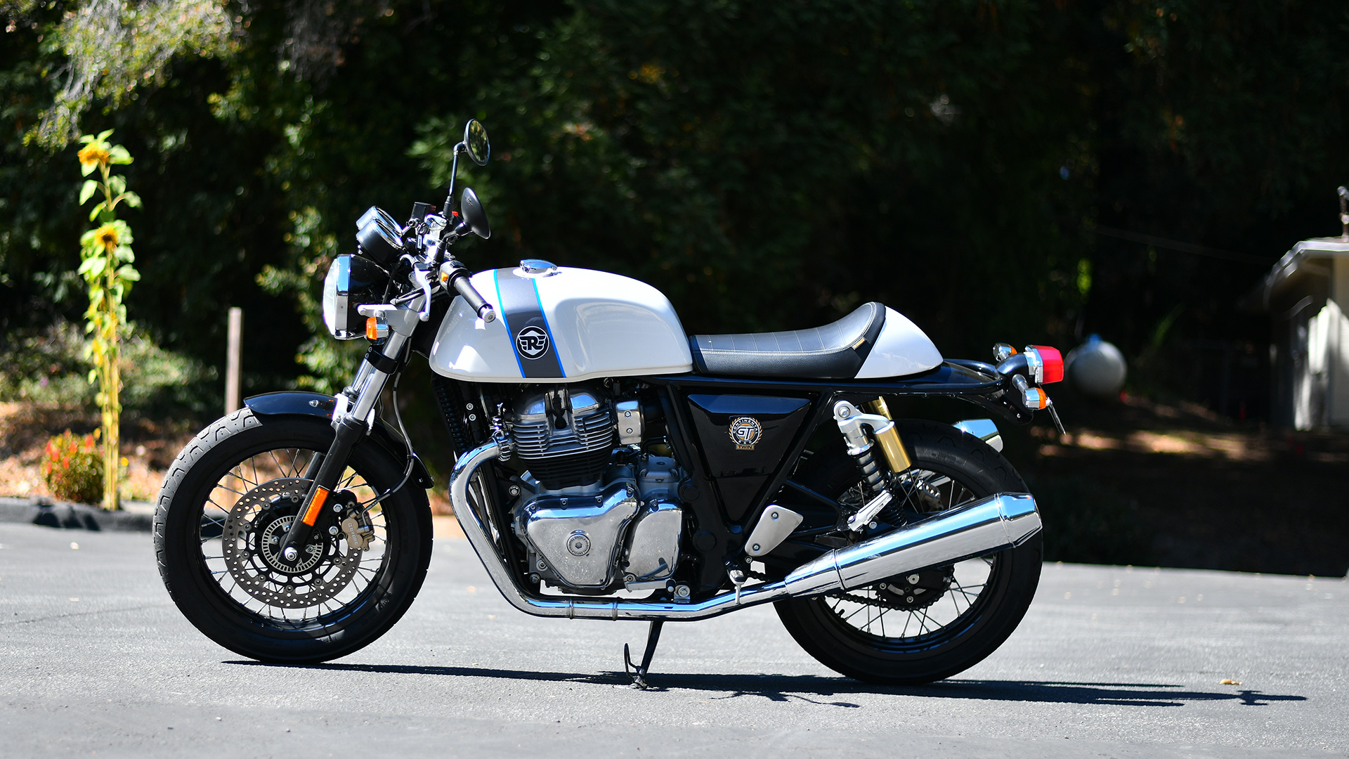 Royal Enfield Continental GT 650 2018 STD Bike Photos - Overdrive