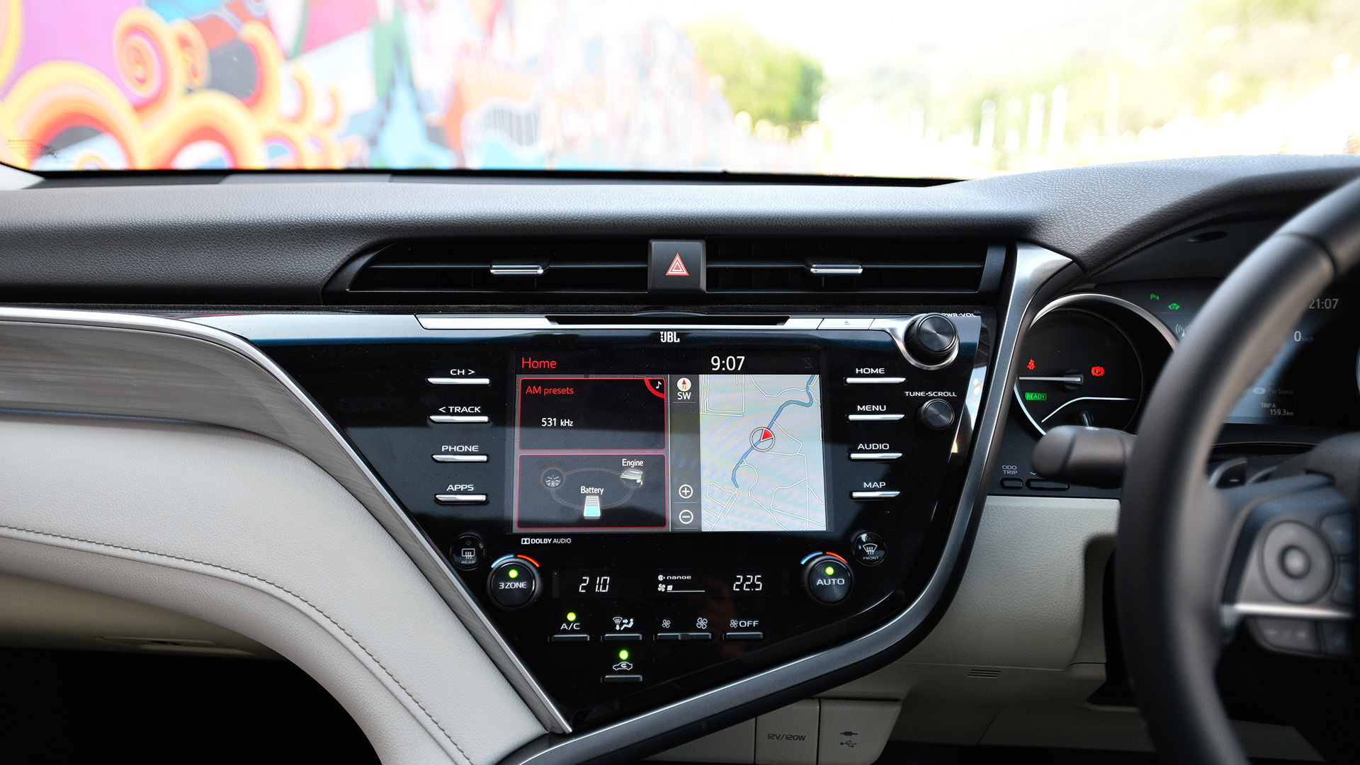 Toyota Camry 2019 Hybrid Interior