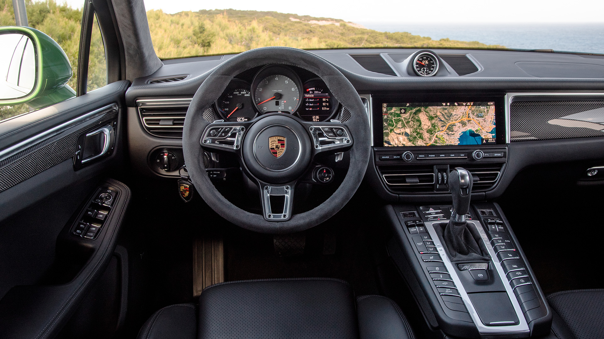 Porsche Macan 2019 S Interior