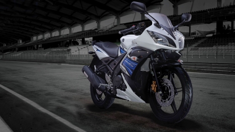 Yamaha YZF-R15 S 2015 