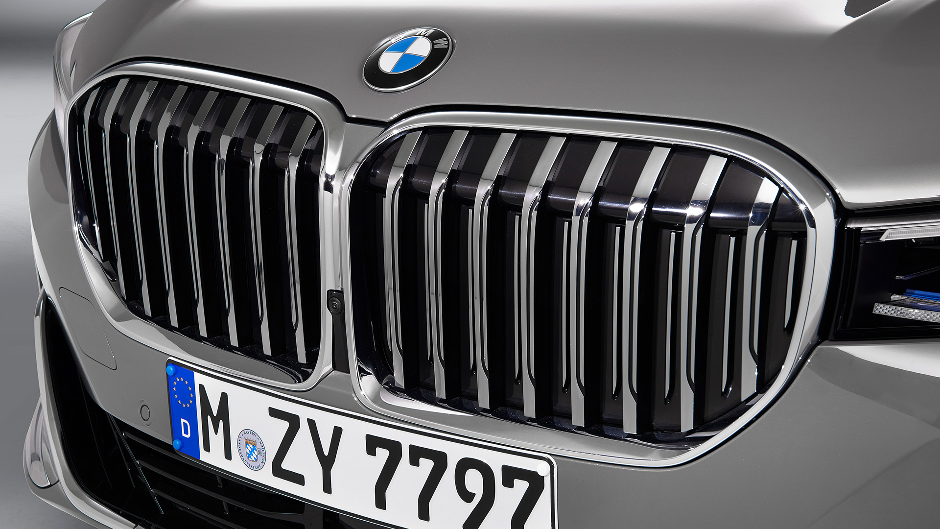 BMW 7 series 2019 730Ld Design Pure Excellence Signature Exterior