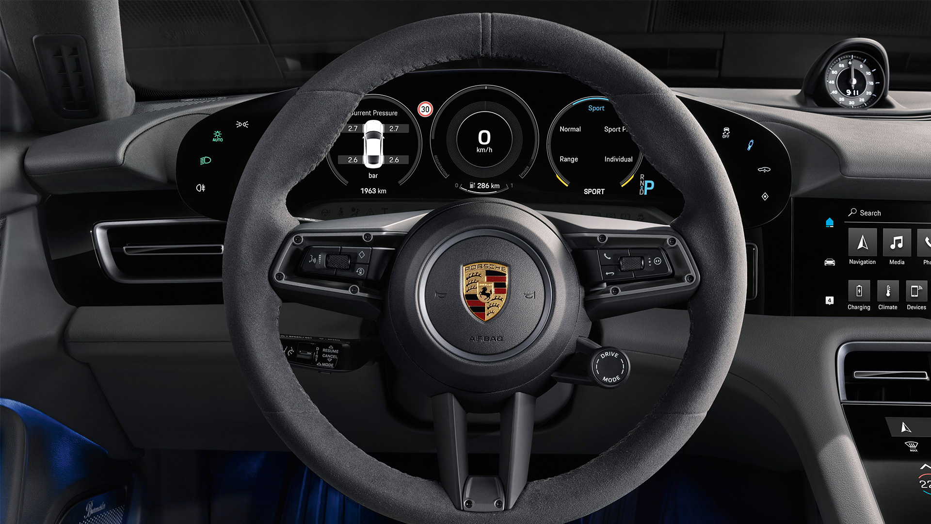 Porsche Taycan 2019 Turbo S Interior