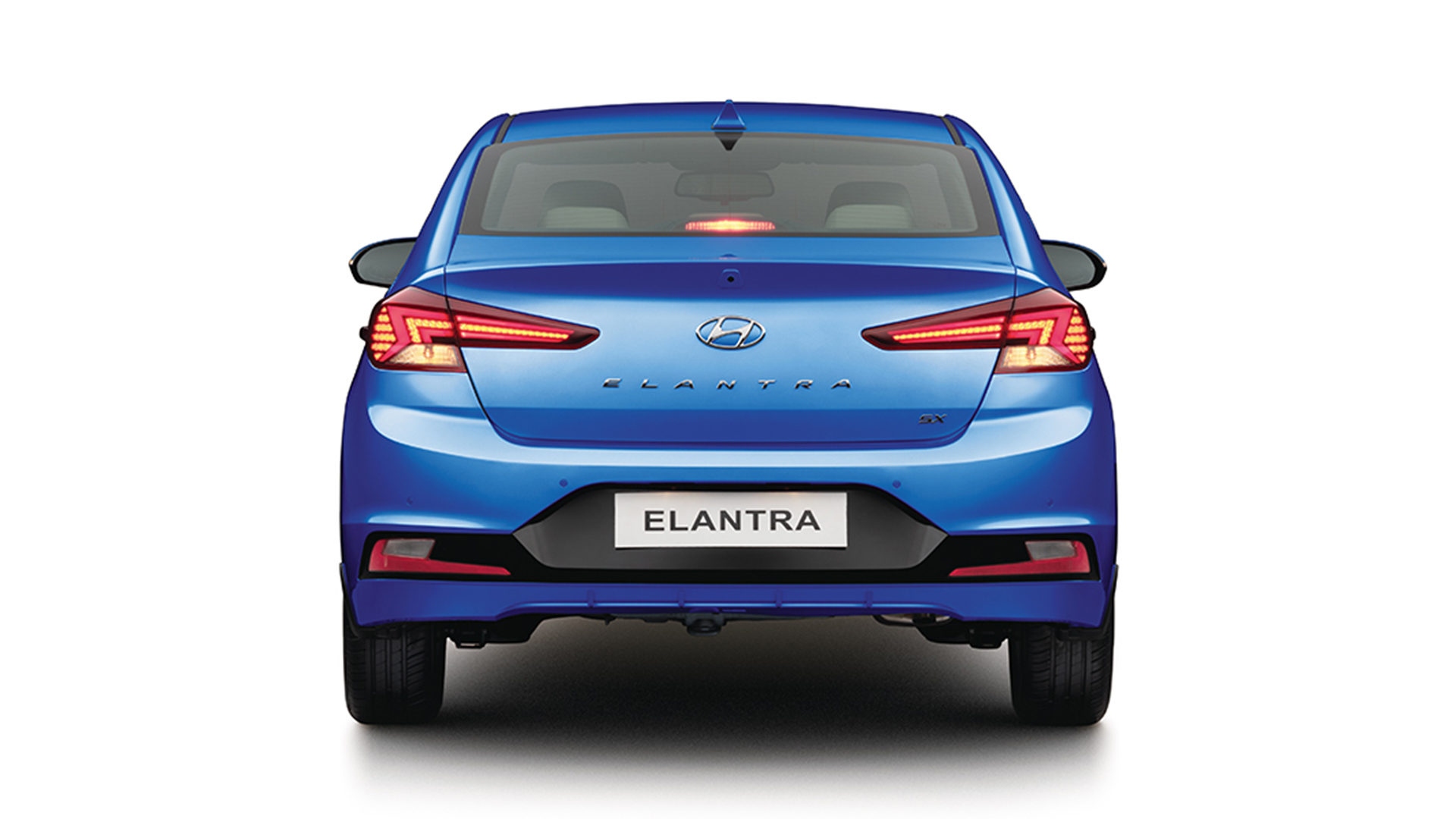Hyundai Elantra 2019 2.0 Petrol SX (O)AT Exterior