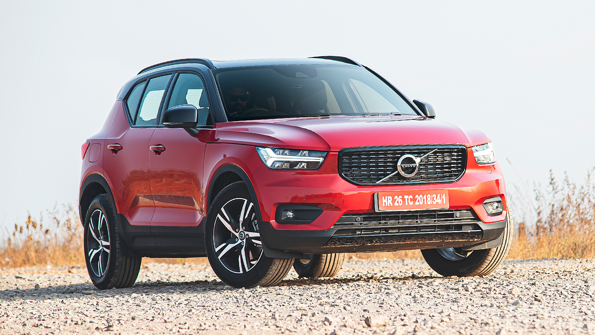 Volvo Xc40 Price 2021 Volvo Xc40 Recharge Gets A Price And A Charging
