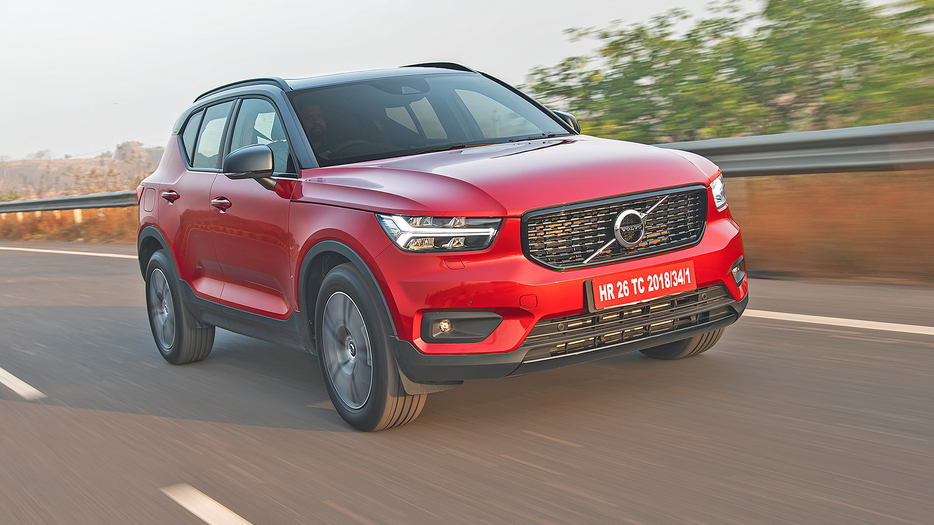 2023 Volvo XC40 B4 facelift review, road test - more tech, same solitude -  Overdrive