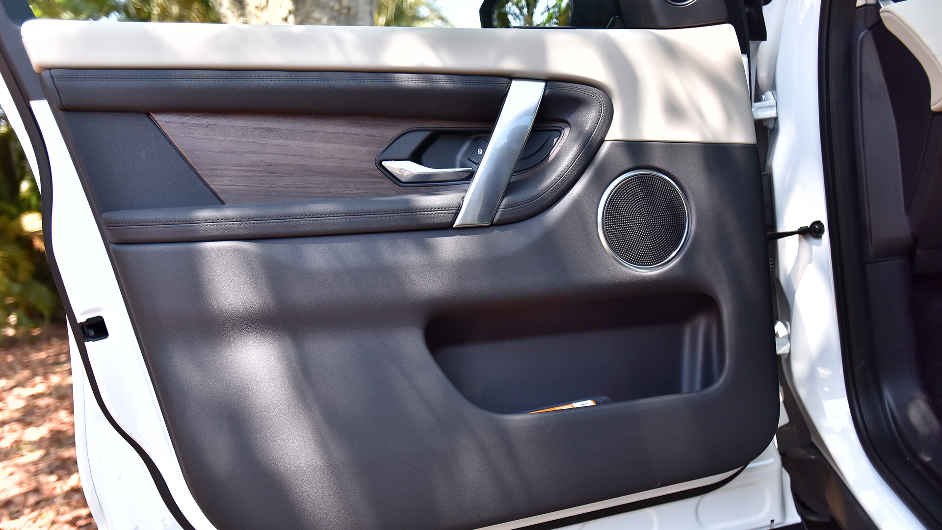 Land Rover Discovery Sport 2020 S Interior