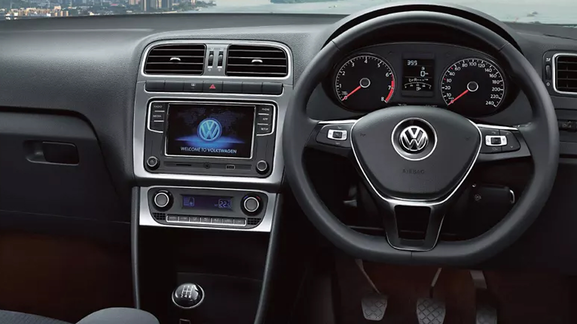 Volkswagen Polo 2020 Highline Plus AT Exterior