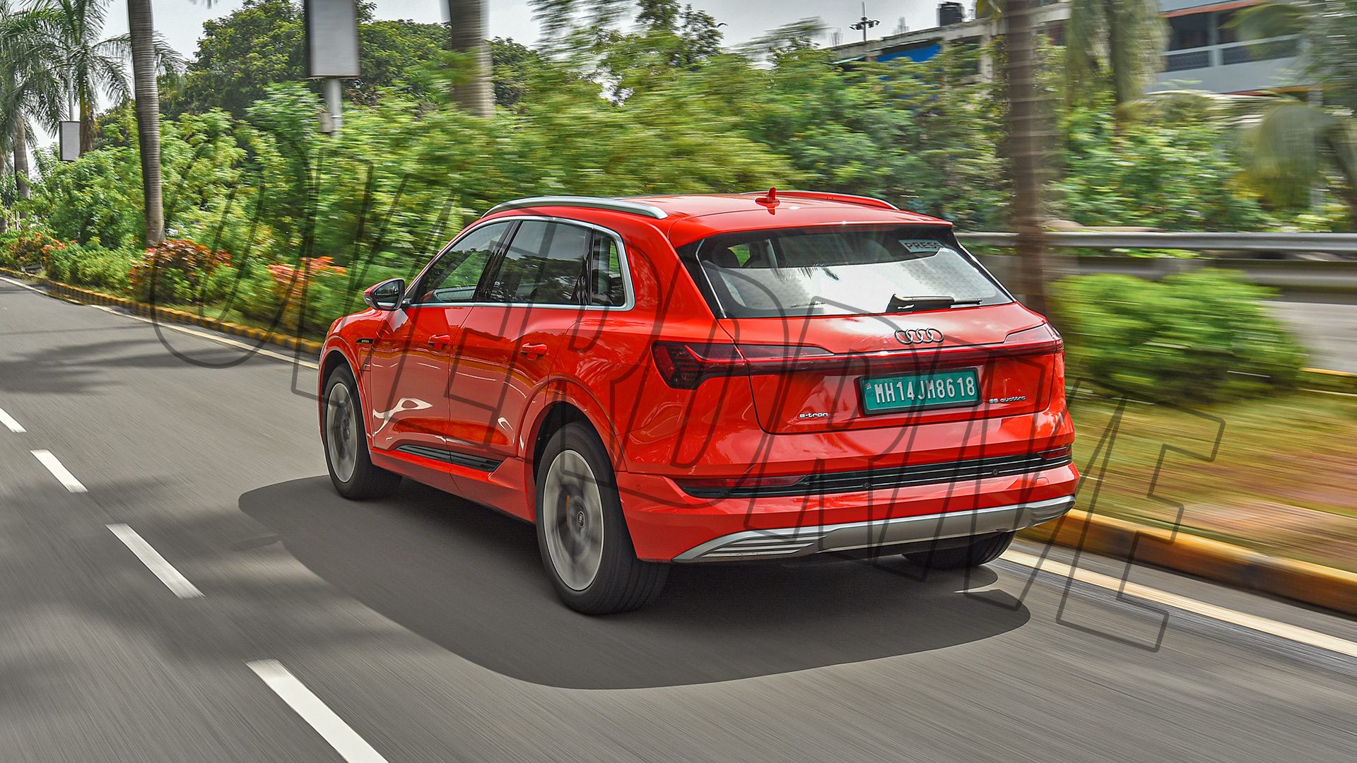 Audi  e-tron-2021-55 Exterior