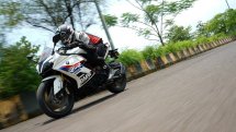 BMW G 310 RR first ride review