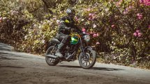 2024 Kawasaki W175 alloy wheels review - Affordable, colourful, & more attractive