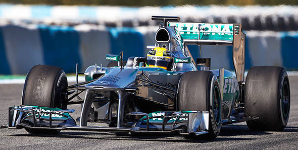 Mercedes-F1-.jpg