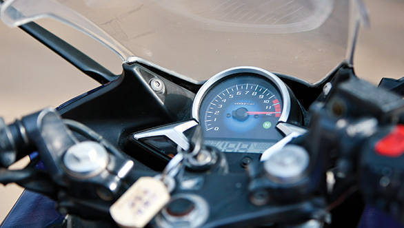 2012 Honda CBR250R meter dials