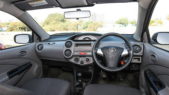 2012 Toyota Etios Liva interiors
