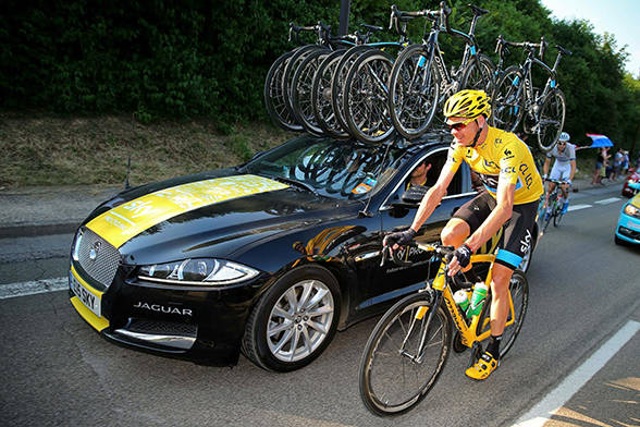 Jaguar supports Froome's Team Sky 