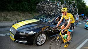 Jaguar gifts special-edition F-Type to Tour de France winner Chris Froome
