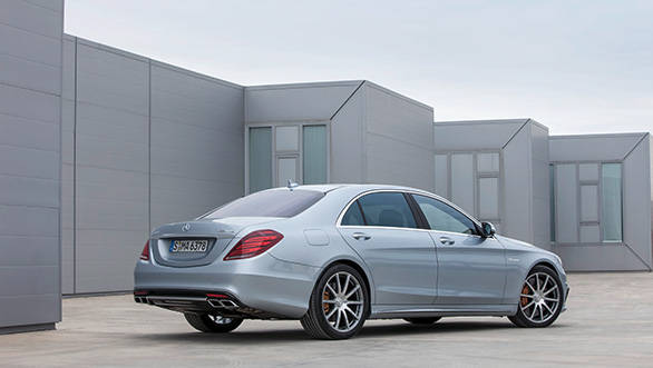 The S63 AMG does a 0-100 dash in 4.4 seconds despite an electronically limited top speed of 250kmph