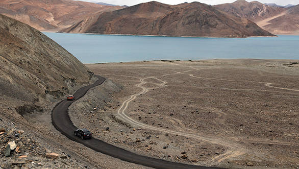 Just before the start of Pangong Tso, a road turns north away from the lake and heads into the hills