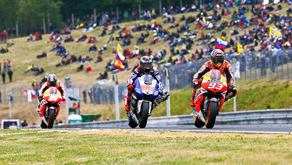 Marquez on his way to victory at Brno, with Lorenzo second and Pedrosa chasing the Yamaha to steal that spot