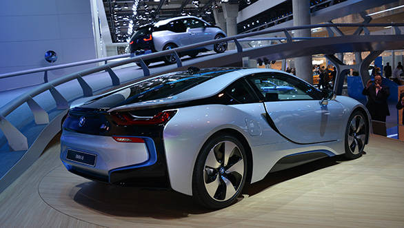 BMW-i8-2