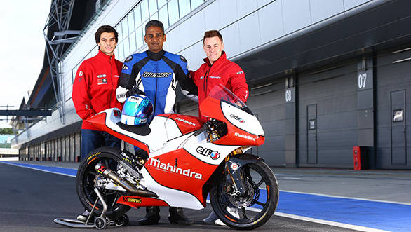 Shumi with Miguel oliveira and Effren Vasquez from Mahindra Racing