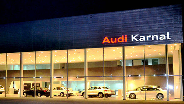 Audi-Karnal-Showroom-Exterior-Shot