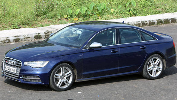 Audi-S6-10