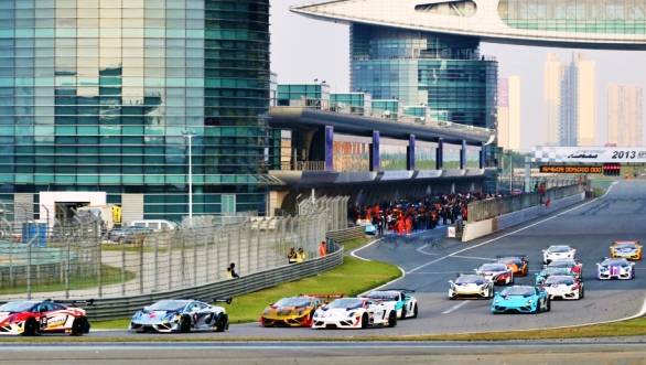 Drivers set off for the fifth round of the Super Trofeo Asia Series 2013