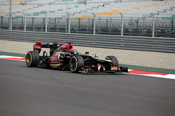  Kimi Raikkonen looked slow and finished 17th with a 1m 28.730s lap time
