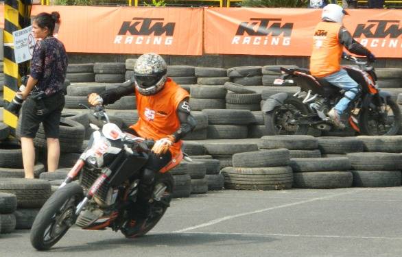 KTM Orange Day in Mumbai