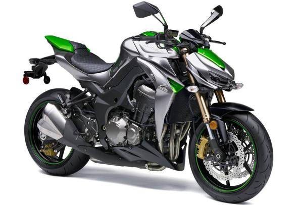 The Z1000 is powered by a 1043cc inline four 140PS/110Nm engine