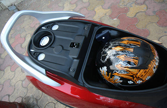 The underseat storage offers a litre more than the Jupiter's but can still hold only a half face helmet