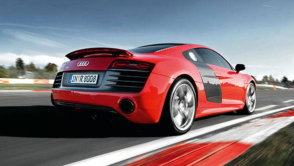 The Audi R8 V10 gets an intelligent all wheel drive system that needs to be exploited correctly