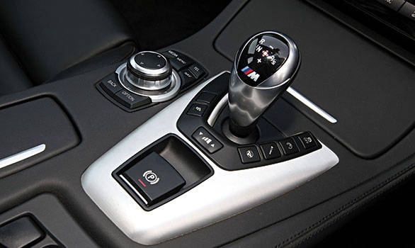 Gear selector is unique and moves horizontally while changing gears