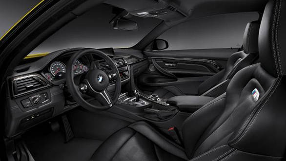 BMW M4 (1)