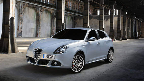Alfa-Romeo-Guilietta-1-